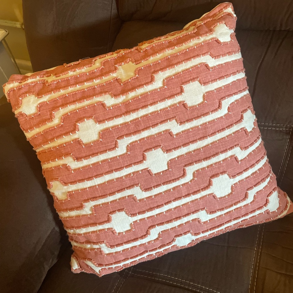 Decorative pillow